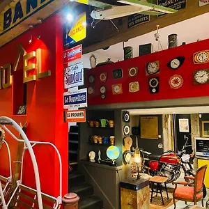 https://hotel-le-boulevardier.hotels-rhonealpes.com