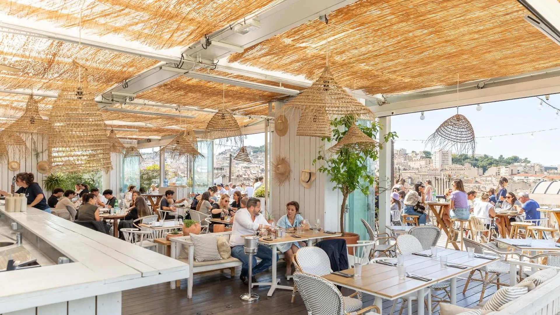 Appart hôtel Grand T1 - Vieux-Port - salle de sport&rooftop Marseille France
