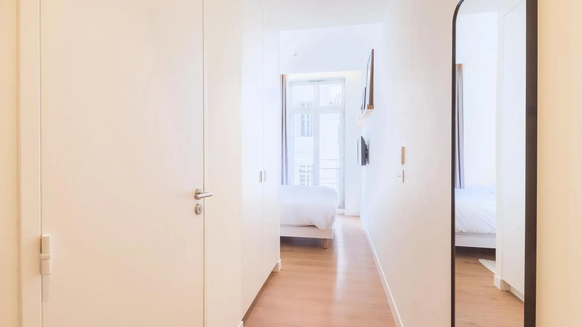 The Babel Community Hotel - Vieux Port Marseille France